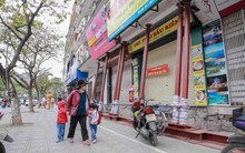 Dãy nhà 'chống nạng' trên phố Hà Nội