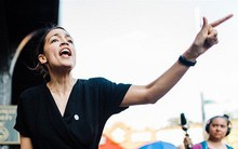 10 gương mặt phụ nữ ấn tượng truyền cảm hứng, làm nên những kì tích khiến cánh mày râu phải ngả mũ thán phục