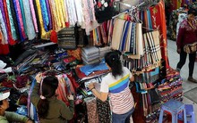 Hàng ngoại lộng hành gắn mác ‘made in Vietnam’