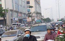 Buýt BRT bị "bủa vây" bởi phương tiện cá nhân trên đường dự kiến cấm xe máy