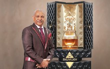 Lọ nước hoa đắt nhất thế giới giá gần 1,3 triệu USD