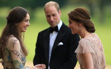 Kín tiếng trong đời tư là vậy nhưng Công nương Kate bất ngờ bị báo chí phanh phui vụ lùm xùm "ruồng rẫy" người bạn thân nhất của mình