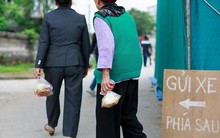 Thực hư việc chủ nhà bị xử phạt tiền nếu để "khách ăn cỗ lấy phần"