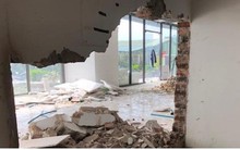 Hateco Hoàng Mai phớt lờ cư dân phá tường, trổ cửa chiếm lối đi chung