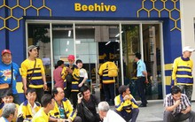 Hàng trăm tài xế beBike “quây” văn phòng Sài Gòn bức xúc vì bị giam thưởng: "Tôi gác máy nghỉ 1 ngày, đêm đó Be báo tỷ lệ hủy lên 100%"