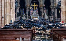 Chưa đầy 1 ngày, người Pháp quyên góp gần 1 tỷ USD phục dựng Nhà thờ Đức Bà Paris