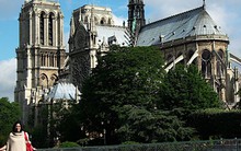 Cháy Nhà thờ Đức Bà Paris, các tour du lịch từ Việt Nam đi Pháp ảnh hưởng ra sao?