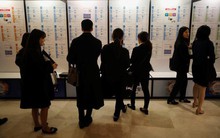 “Thừa thày thiếu thợ”, Hàn Quốc phải “xuất khẩu” cử nhân thất nghiệp