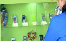 Buôn lậu điện thoại: Từ ông trùm Đông Nam Associates đến Nhật Cường Mobile