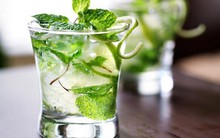 Tránh để cơ thể mất nước vào mùa nắng nóng bằng những tuyệt chiêu ai cũng có thể áp dụng