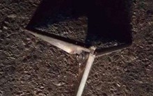 Nhiều xe tải dính "bẫy chông" 3 chân trên Quốc lộ 45 qua Thanh Hóa