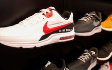 Chính sách thuế của Trump là thảm họa với ngành da giày