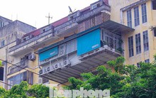 Thanh tra xây dựng 'tuyên bố chịu thua' nạn 'chuồng cọp' bao phủ chung cư?