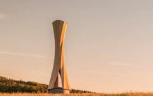 Độc đáo tòa tháp hình xoắn ốc được làm từ gỗ đầu tiên trên thế giới, không cong vênh, bền chắc không kém bê tông