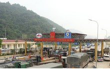 Gần 1 tuần BOT Hòa Lạc bị người dân “vây”, phải xả trạm