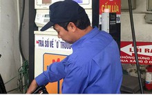 Giá xăng dầu tăng giảm, người kinh doanh “bơ” chuyện giảm giá hàng hoá