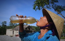 Người Hà Tĩnh căng mình dưới nắng nóng như đổ lửa