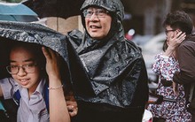 Những nụ hôn vội cha mẹ trao con trước cổng trường thi: Con đã cố gắng hết sức rồi, về nhà ăn cơm với mẹ thôi!