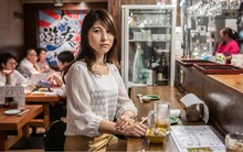 Không chỉ dậy từ 6h30 sáng, làm việc 80 tiếng hàng tuần, mặt tối của văn hóa làm việc tại Nhật Bản còn khủng khiếp hơn thế