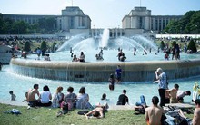 Giải mã nguyên nhân nắng nóng kỷ lục trên 45 độ C ở châu Âu