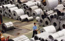 Chặn hàng xuất khẩu đội lốt "made in Vietnam"