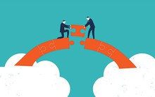 Chiến thuật của người khôn ngoan: Đi lùi không phải yếu kém, mà là để ngắm nhìn và nghiên cứu đối thủ một cách kỹ lưỡng hơn!