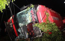 Thông tin mới nhất về sức khỏe của 13 nạn nhân bị thương trong vụ tai nạn lật xe khách