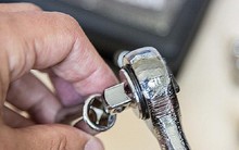 Câu nói thấm thía của kỹ sư Nhật: "Người Việt các anh sẽ muôn đời khổ nếu chỉ biết nghĩ đến những cái lợi lộc nhỏ của cá nhân..." - ngẫm chẳng sai tí nào!