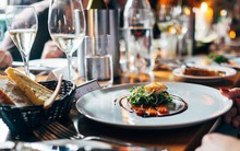 Gặp nhà trai bàn hôn sự, bố mẹ cô gái yêu cầu con lập tức chia tay: Lý do ai cũng nên ngẫm