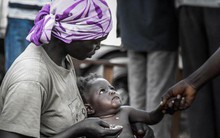 Câu chuyện đầy cảm phục về nữ phóng viên ảnh kỳ diệu, bất chấp tử thần để cứu sống hàng nghìn nạn nhân từ chiến tranh