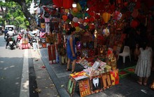 "Thủ phủ" vàng mã Hà Nội đìu hiu trước ngày cúng rằm tháng 7