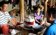 Núp bóng giới thiệu hàng Việt để lừa đảo trắng trợn người dân vùng cao