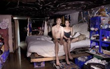 Góc khuất sau Las Vegas hào nhoáng: Cuộc sống chui rúc của “cư dân chuột chũi” trong đường hầm bẩn thỉu, nhặt thức ăn thừa từ thùng rác