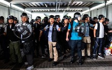 Gia đình giàu có nhất Hồng Kông thiệt hại nặng vì khủng hoảng chính trị