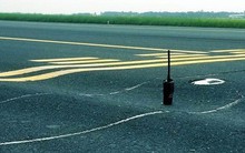 Cấp bách sửa sân bay Nội Bài, Tân Sơn Nhất