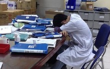 Góc khuất đời bác sĩ: Những đêm trực và "căn phòng tội lỗi" trong bệnh viện