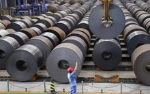 "Đại chiến" ngành thép: Tăng thuế hay không?