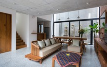 Nhà 'tý hon' trong hẻm hướng nào cũng thông thoáng đẹp bất ngờ