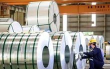 Bộ Tài chính đề xuất chưa tăng thuế nhập khẩu thép cán nóng