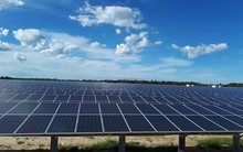 Nguồn điện vô tận trên mái nhà, giá đắt 2.156 đồng/kWh