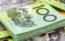 Australia cắt giảm lãi suất, giá trị đồng AUD xuống thấp kỷ lục