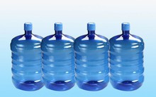 Sợ độc không dám dùng nước máy, Linh Đàm cháy hàng nước đóng bình