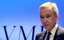 Trùm thời trang Pháp "bỏ túi" 5,1 tỷ USD trong 3 ngày