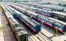 Bán vé tàu Tết Canh Tý từ 20/10