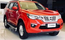 Ô tô tồn kho vượt ngoài dự báo, giá xe tiếp tục giảm sâu hút khách hàng