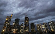 McKinsey: Hơn 50% ngân hàng toàn cầu "quá yếu để chống chọi với suy thoái"