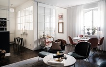 Căn hộ rộng 61m² đẹp bí ẩn, sang trọng nhờ bài trí sắc màu trung tính vô cùng ăn ý