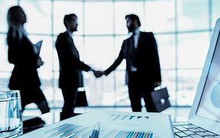 Thúc đẩy thị trường M&A: Các ngân hàng tăng cường tham gia cơ cấu doanh nghiệp