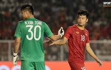 Ngỡ ngàng Văn Toản: Từng bị CLB Hải Phòng cắt hợp đồng vì vô kỷ luật, thất nghiệp phải đi đá phủi và bây giờ là người quan trọng nhất ở chung kết SEA Games