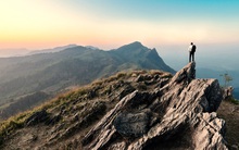 Bi kịch đỉnh cao sự nghiệp người 30 tuổi nào cũng gặp phải: Chỉ còn 3 lựa chọn đi tiếp, điều số 3 phần lớn ai cũng cam chịu gần 30 năm